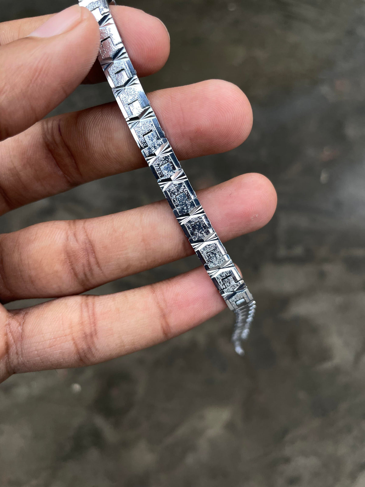 H-LINK GEOMETRIC SPARKLING CRYSTAL BRACELET