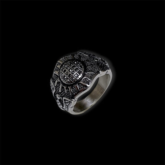 ECLIPSE SIGNET RING (SILVER + BLACK CRYSTALS)