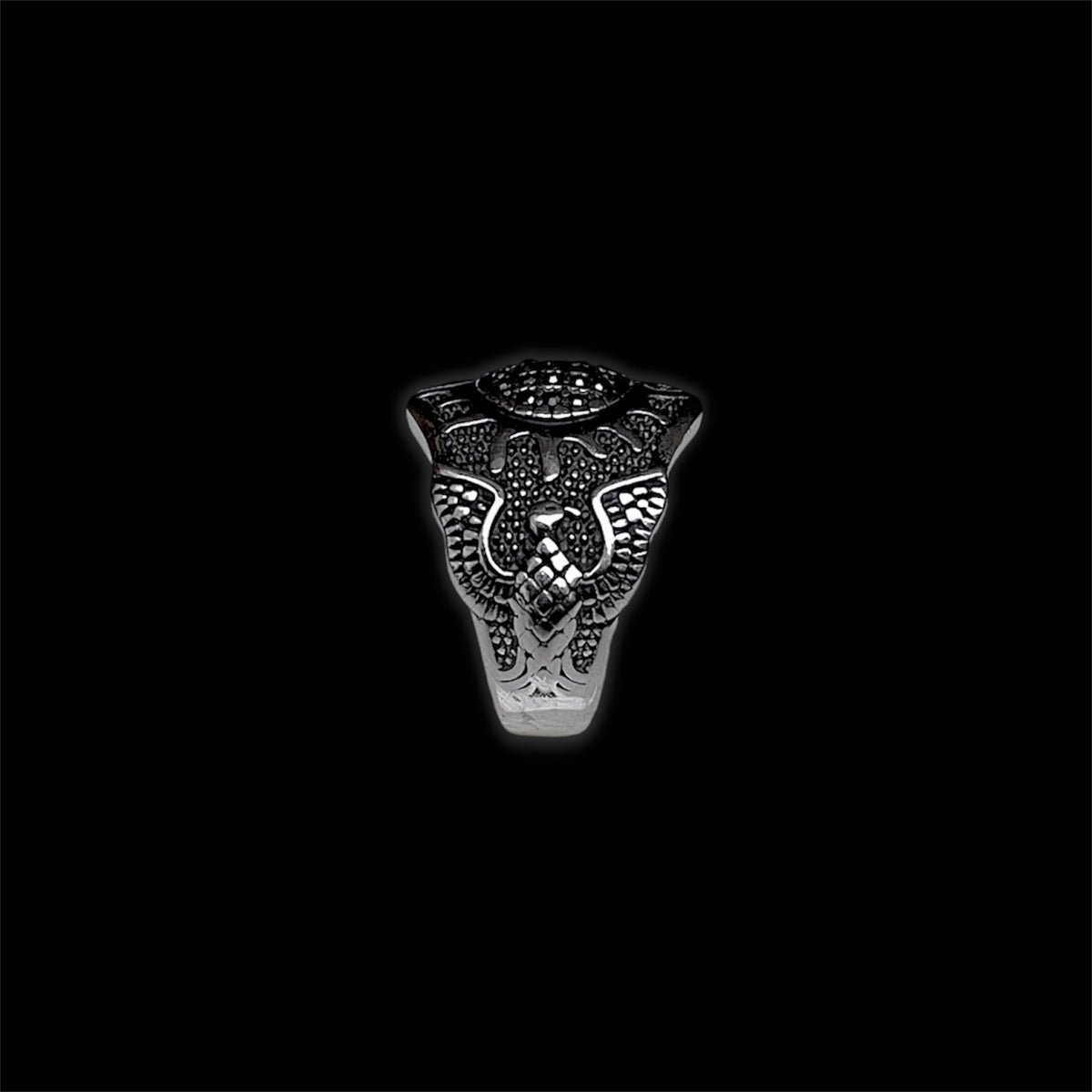 ECLIPSE SIGNET RING (SILVER + BLACK CRYSTALS)