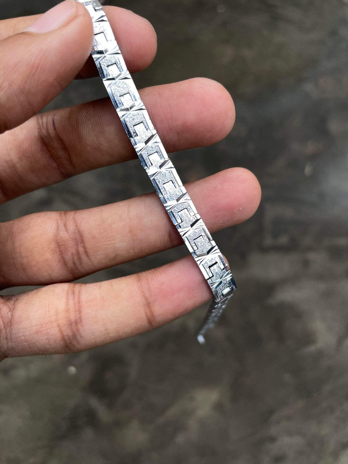 H-LINK GEOMETRIC SPARKLING CRYSTAL BRACELET